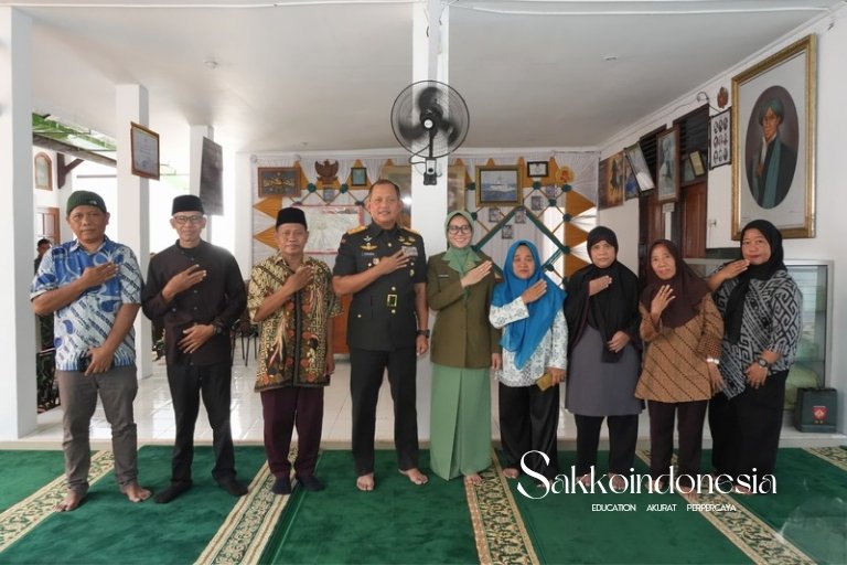 Pangdam IV/Diponegoro ziarah ke makam Pangeran Diponegoro di Makassar